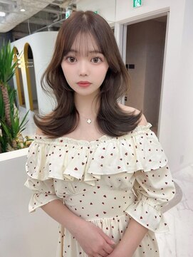 ヴェイ(VEYY.) ミディアムレイヤー 【韓国/韓国ヘア/栄/学割U24】