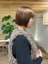 サーリー(SURLY)&nbsp;ミニマムボブぱつっとカットイルミナカラーミルクブラウン