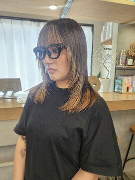 イット(it.) it. YUI レイヤーカット 裾カラー
