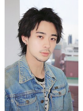 ツーダブル 大阪梅田(WW..) ツイストスパイラルパーマ波巻きスパイラル刈り上げマッシュ