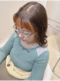 こなれミディ大人ガーリー美髪イヤリングカラーアプリコット40代