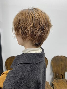 ロアール(LOIRE) ゆるふわショートボブ