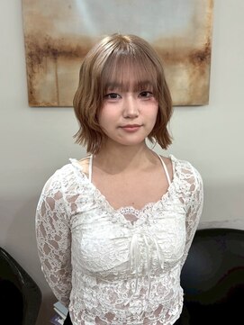 エレナ バイ アルテフィーチェ(elena by artefice) ミルクティーベージュ