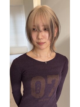 アドネ プライム(adne prime) レイヤーカットミディアムレイヤーレイヤーボブハッシュレイヤー