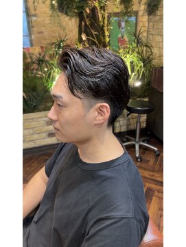 モナン 新宿(Monan) ビジネス七三×爽やかツーブロック