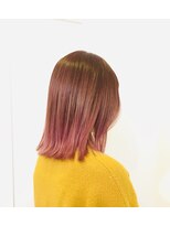 キーゼル(Kiesel)&nbsp;コーラルピンク×外ハネ