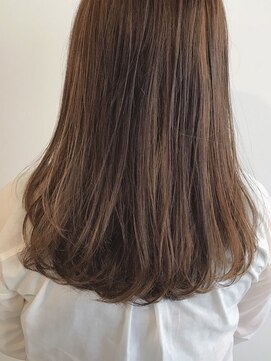 クールブ(Courbe) 大人ロング×明るめベージュ