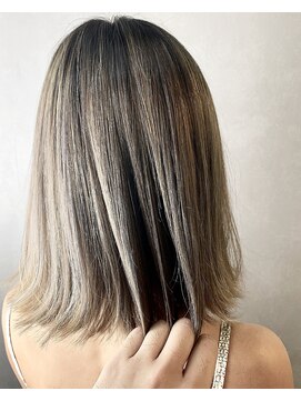 ヘアサロンエム 川越(HAIR SALON M) デザインカラー/厚めバング/ローライト/スリークボブ