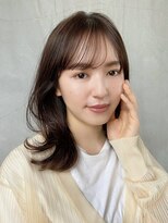 ベル 新宿(Belle)&nbsp;シースルーバングで抜け感アップ！大人くびれミディアム