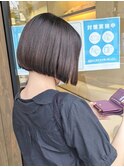 蒲生優 【ぱつっと切りっぱなしボブ】
