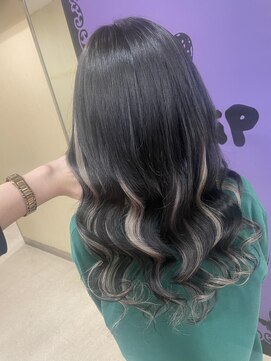 アンリップ ジー(salon unripＧ) h.i #シルバーブラック　#ハイライト