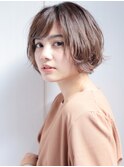 ひし形ショートボブ大人小顔重めボブ