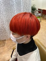 アズールサン 草加西口店(azule-sun)&nbsp;ビビットなレッド