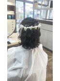 ふんわりガーリーな編み込みハーフアップ。