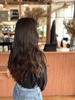 スタジオフィット(STUDIO FITTO)&nbsp;・ブリーチなしローライトアンブレラカラーロング・