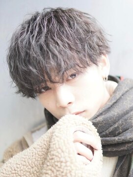 アイトーキョーシエル 横浜(AI TOKYO Ciel) 波巻き/ハイライト/マッシュパーマ/ウルフ[横浜駅]