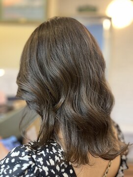 トータルビューティーサロン トップスタイル ブリーチなしのグレージュカラー