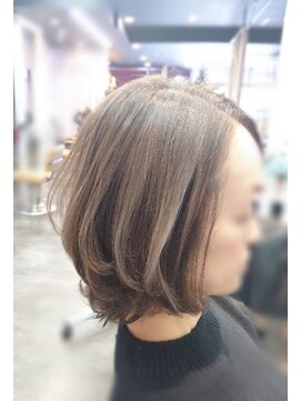 コアフールソレイユ(coiffeur SOLEIL) 大人クビレボブ