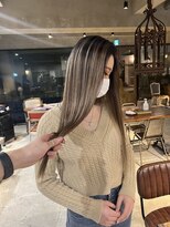 リベルテ(LIBERTE)&nbsp;Liberte銀座 西海岸レイヤースタイル×オーダーハイライトカラー