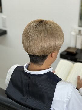 ミルクティーベージュ