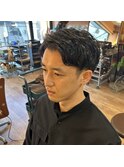 アップバングショートヘア