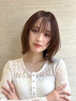 パルス ヨコハマ(PULSE yokohama) パツっと外ハネ切りっぱなしレイヤーボブタッセルボブ面長丸顔