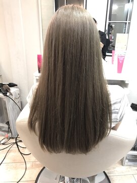 リバレッジ 広尾(Leverage) 【Leverage】マーメイドスモーキーアッシュハニーヘア