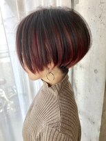 ドアベルヘアリビング(Door Bell hair Living) インナーカラーピンク×エッジショート＝ドアベルゲスト