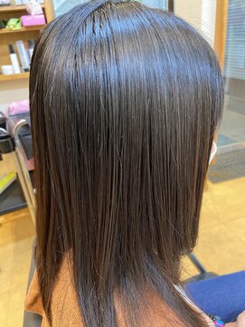 アッシュ(ASH) サラサラストレート