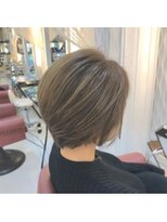 クオリス 上福岡店(QUALIS)&nbsp;30代40代50代/シークレットハイライト/ショートボブ/小顔/