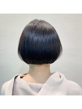 ロンド ルージュ 銀座店(Lond rouge) ミニボブ　バックシルエット