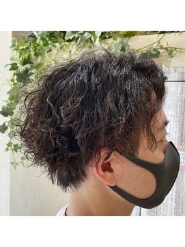 ソルト(Salt) ツイストスパイラルパーマスタイル