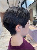 耳出し　スッキリベリーショート