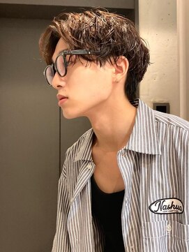 ペイジバイネオリーブ 吉祥寺店(Paige by Neolive) 韓国風メンズツイストスパイラル波巻きパーマ