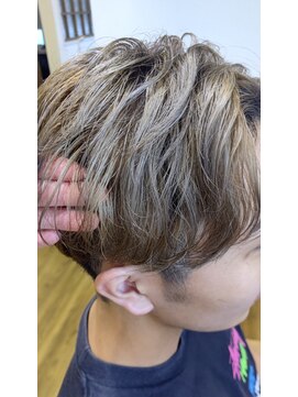 ベースヘアー(BASE hair) メンズブロンドヘア