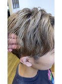 メンズブロンドヘア