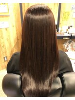 カミケンパセオ(kamiken.paseo)&nbsp;髪質改善さらツヤ潤いストレート上品ロング【カミケンパセオ】