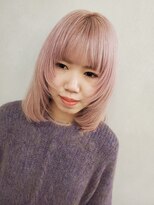 イル(iLu.)&nbsp;ピンクベージュ/ウルフボブ/レイヤーウルフ/プチウルフ／ウルフ