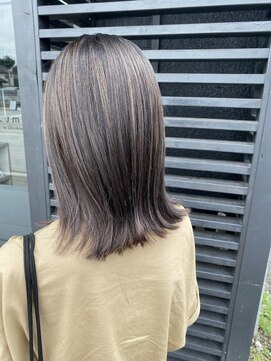 ユニヴァース 篠ノ井店(u ni verse) ハイライトボブ