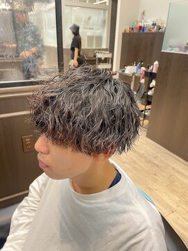 カイノ(KAINO) 波パーマ　刈り上げ　ツーブロック　マッシュ