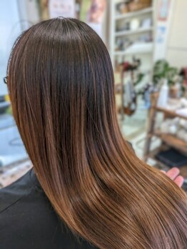 ヘアールーム ミルゥ(hair room MILOU)の写真/丁寧に寄り添い向き合いながら、髪のお悩みを解決に導く＊湿度に負けない、うねりのないうる艶スタイルへ♪