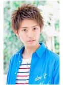 爽やかアップバングショート　ツーブロック　かき上げバング