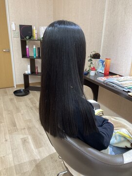 クオーレ(Cuore) ロング切りっぱなしスタイル