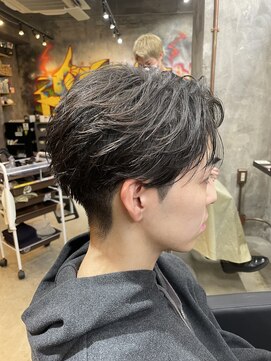 カーニー 上野(kearny) フェザーパーマ/フェザーショート/リバースパーマ
