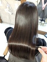 スリー(THREE) 髪質改善トリートメント  縮毛矯正　髪質改善ストレート　酸性