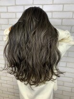 ディーバ 藤沢(D.I.E.V.A) ラフウエーブ_ホワイトアッシュショートパーマ