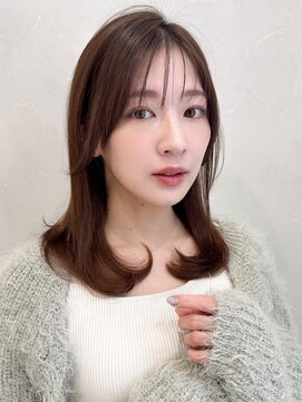 アグノス 青山(Agnos) うるツヤ愛されくせ毛風カールサイドバングレイヤーカット