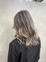 サニー 渋谷(SUNNY)&nbsp;バレイヤージュ、ハイライト、レイヤーカット、ダブルカラー