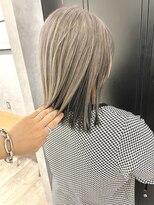 モアナ バイ ヘッドライト 長野駅前店(Moana by HEADLIGHT)&nbsp;#長野駅前#ブロンドカラー#ブリーチカラー#外ハネ