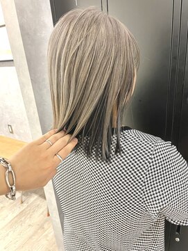 #長野駅前#ブロンドカラー#ブリーチカラー#外ハネ